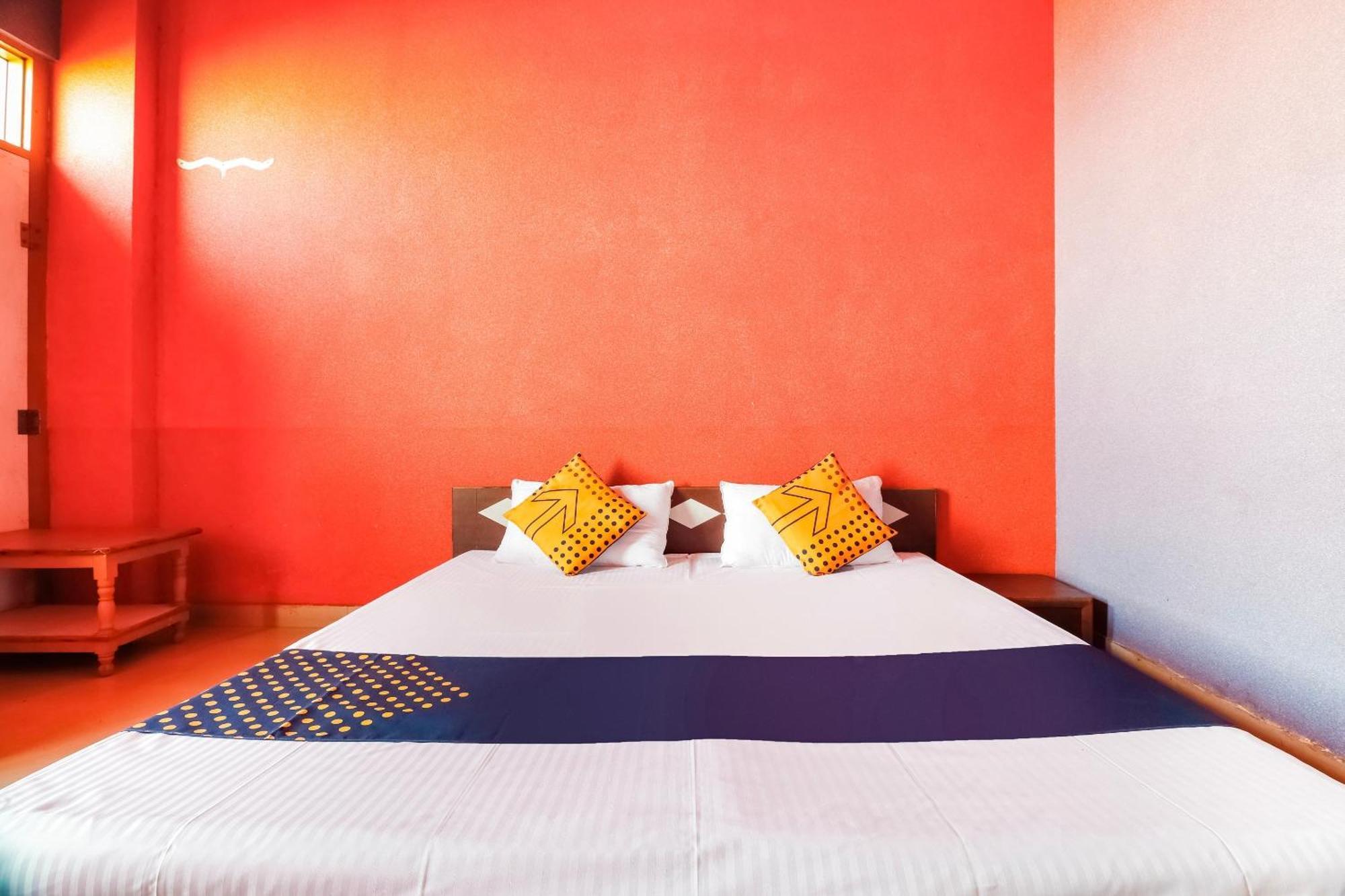 Spot On 68319 Hotel Nakhralo Rajasthan Resort Jaipur Eksteriør billede